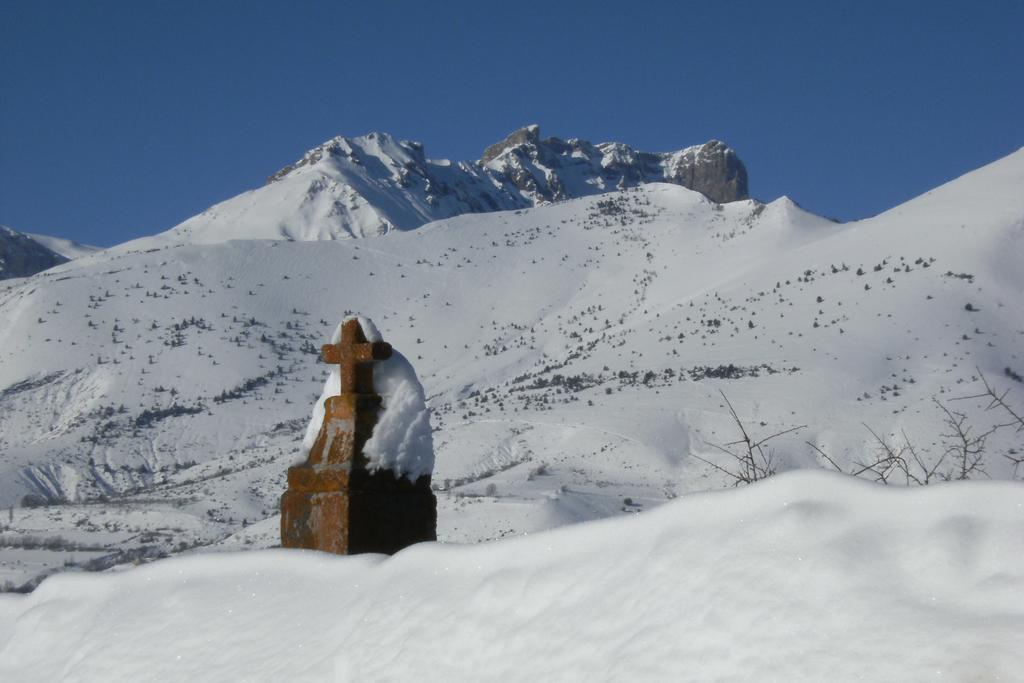 Le Clos De Lumiere La Roche-des-Arnauds Kültér fotó